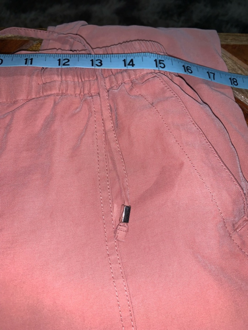 Old Navy, Salmon Cargo Pants, Women's M $10 - Picture 5 of 6